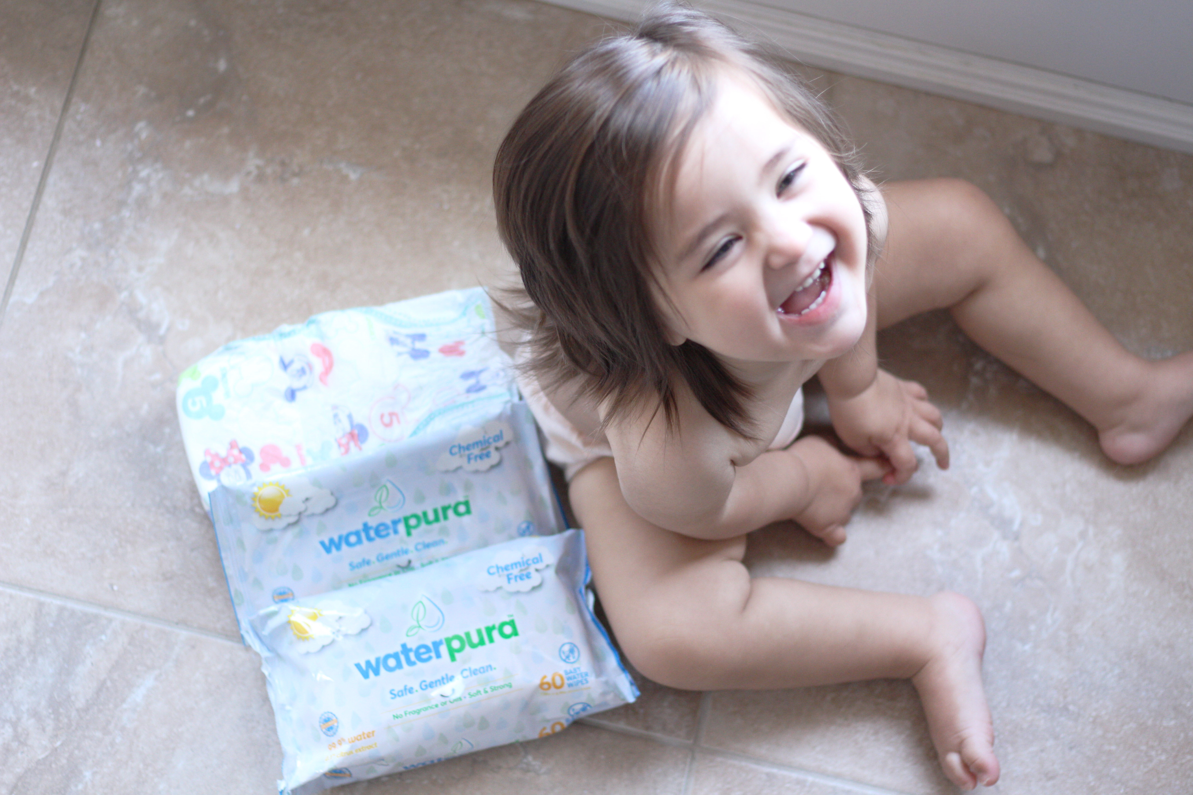 Non-toxic baby wipes